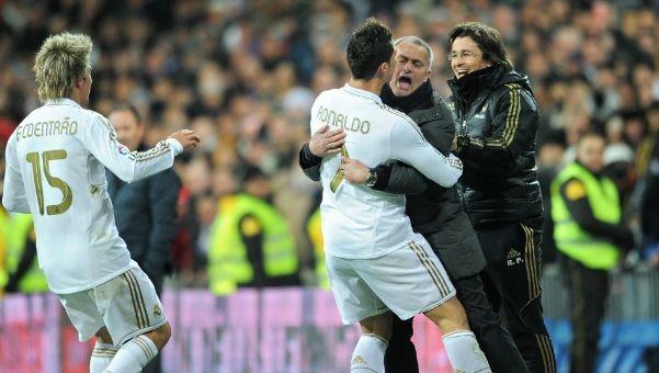 2.53米，麦克托米奈创下倒钩射门脚尖高度新的世界纪录（2.53米！麦克托米奈倒钩脚尖高度刷新世界纪录）