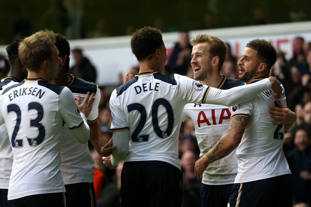 签下多纳鲁马是曼联复兴的信号，新管理层和老八一样高瞻远瞩（多纳鲁马加盟昭示曼联复兴，新管理层远见不输老八）