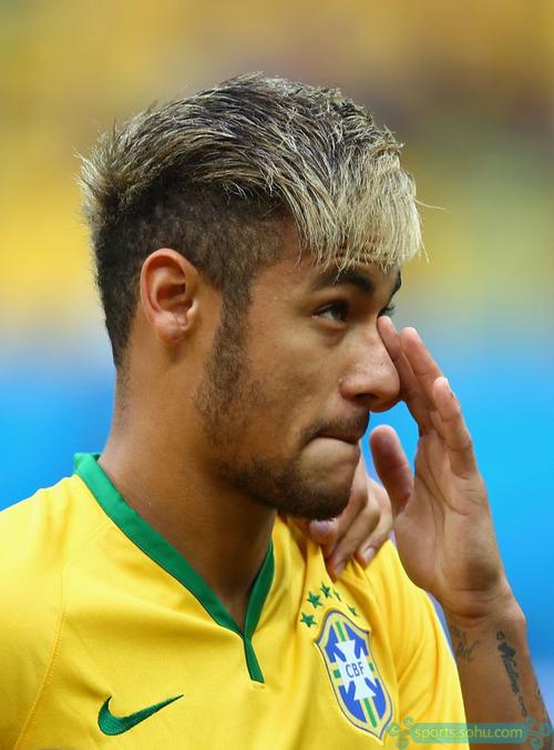 浙江vs海牛：双方均4外援首发，王钰栋出战，汪士钦替补（浙江对阵海牛：两队皆四外援先发，王钰栋出战，汪士钦替补）