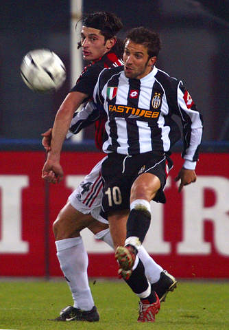 斯基拉：尤文派球探观看西班牙U21比赛，考察罗德里戈-门多萨（斯基拉：尤文派球探赴西班牙U21观赛，重点考察罗德里戈-门多萨）